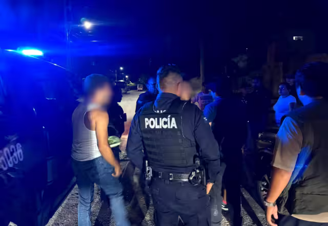 Detienen a presunto abusador de una adolescente en Cancún; cómplice logró escapar