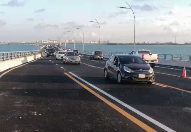 El Puente Nichupté operará de 4:30 a.m. a 12:00 a.m., con carriles reversibles