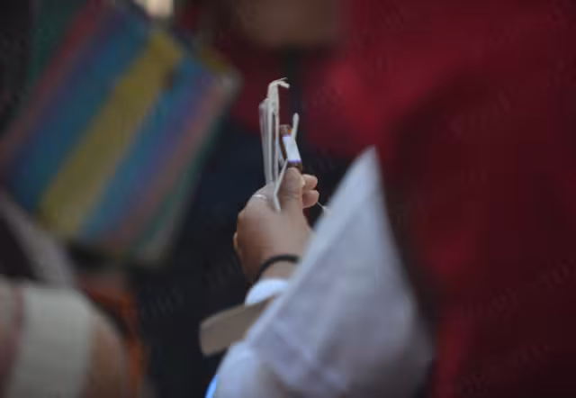 Menores hasta adultos de 49 pueden acudir a protegerse de la varicela