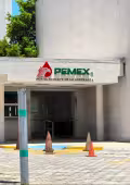 Empresarios de Ciudad del Carmen alertaron sobre el posible aplazamiento de pagos de PEMEX hasta 2033.