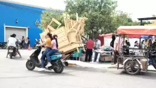 “Los padres lo saben, pero no les dicen nada”: Menores conducen motocicletas y autos en Acanceh pese a prohibición