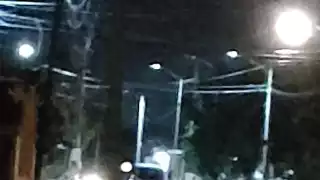 El carro involucrado en el secuestro de la joven es una van color blanca