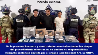 Caen tres presuntos integrantes de grupo delictivo con armas y droga en Puerto Cancún