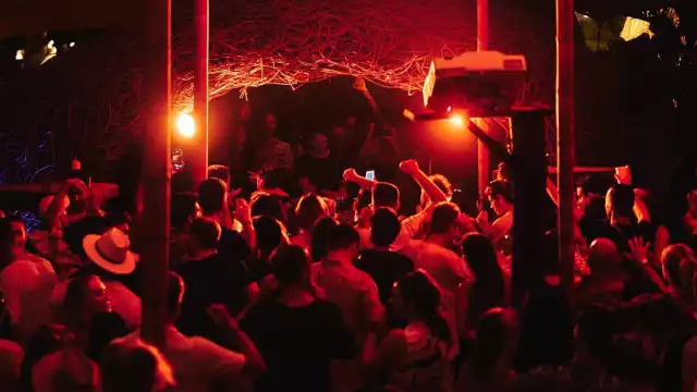 El Semáforo Verde benefició el aumento de fiestas clandestinas en Q.Roo, pues hay menos operativos sanitarios, indicó un organizador