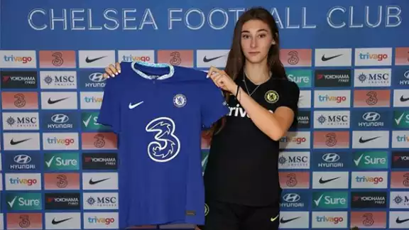 Tatiana Flores ficha por el Real Oviedo y dice adiós al Chelsea