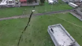 Vecinos de la colonia San Antonio exigen la intervención de autoridades, pues temen que la falla geológica provoque una tragedia