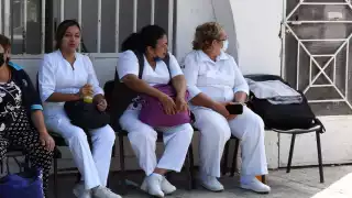 Doctores están inmersos en el estrés constante ante su labor