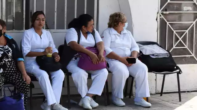 Doctores están inmersos en el estrés constante ante su labor