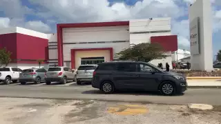 Fueron detenidos cuatro hombres y aseguradas dos camionetas, armas cortas y cartuchos útiles