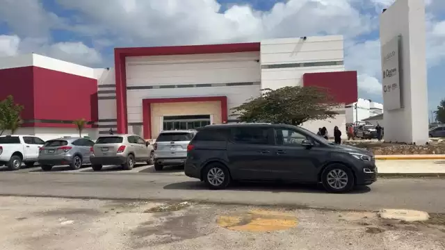 Fueron detenidos cuatro hombres y aseguradas dos camionetas, armas cortas y cartuchos útiles