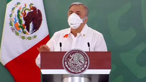 Aunado a ello, Aysa González señaló que se estarán entregando útiles, uniformes y zapatos escolares Aunado a ello, Aysa González señaló que se estarán entregando útiles, uniformes y zapatos escolares
