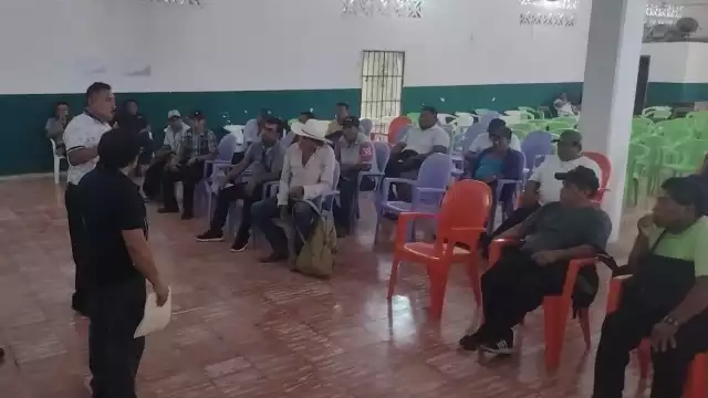 Acordaron que representantes del grupo viajen para acudir a la conferencia mañanera del Presidente