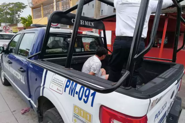 Detienen a conductor ebrio tras atropellar a peatón en Solidaridad Urbana