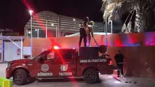 Incendio en escuela de Carmen moviliza a cuerpos de emergencia