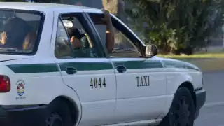Los taxistas en Quintana Roo han realizado manifestaciones contra la llegada de Uber