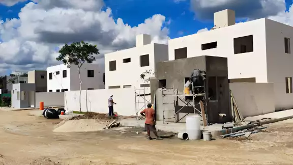 Fundador de Grupo Inverco, primo de Rolando Zapata, ahora está protegido en una Notaría