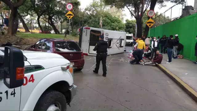 La mayoría de las personas lesionadas eran pasajeros de la ruta 1 que venía de la Central de Abastos