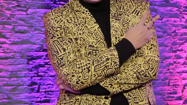 Enero de 24 años, originario de Guanajuato logró que dos coaches voltearan su silla al interpretar "Así no te amará jamás" de Amanda Miguel