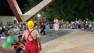 Los payasos hicieron reír a los habitantes de Champotón
