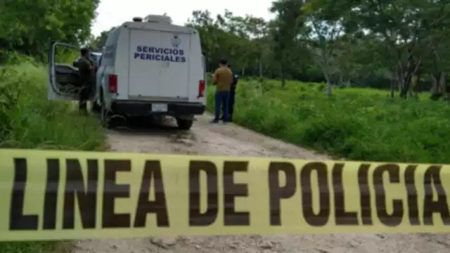 El cuerpo hallado en una presidio en Cancún fue llevado a las instalaciones del Servicio Médico Forense para la necropsia de ley y determinar las causas de su muerte