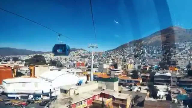 Sheinbaum abordó un Cablebús y lo presumió en redes sociales