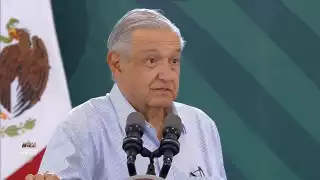 Tren Maya beneficiará al turismo en Quintana Roo, asegura AMLO