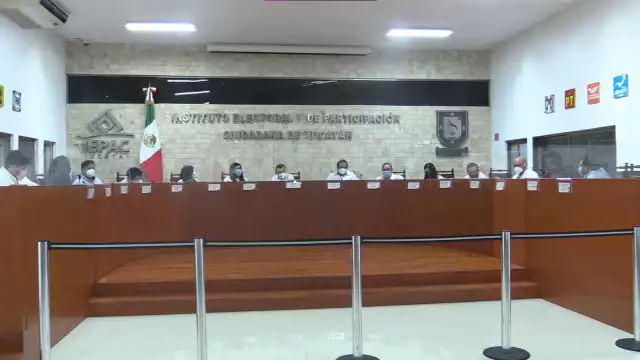 Los consejeros del IEPAC clausuraron la sesión permanente por las elecciones extraordinarias en Uayma