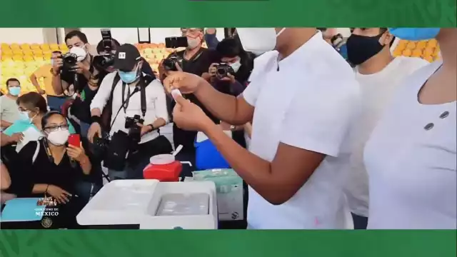 En la imagen se observa la vacuna CanSino