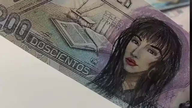 La tiktoker demuestra su talento pintando billetes. Foto: Tik-Tok @abrildawe