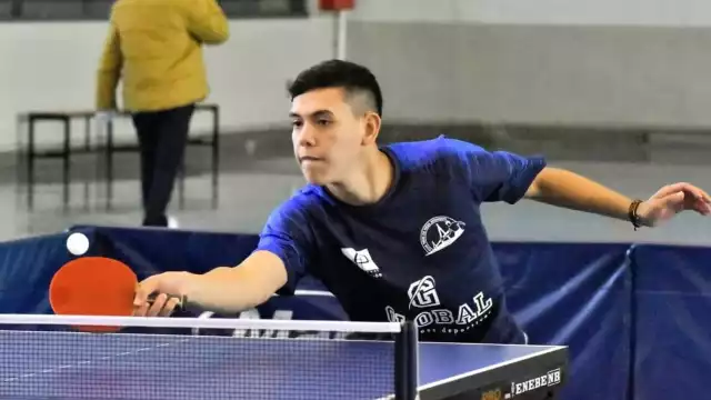 Darío Arce Reza juega en España, como parte del equipo 'Conservas Lola de Ayamonte'