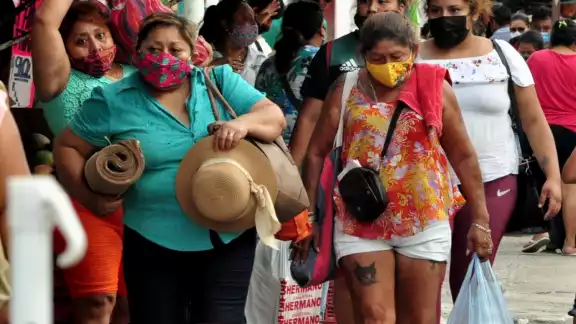 La cifra de contagios de COVID-19 en Yucatán se mantiene con ligero descenso