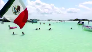 La reactivación turística en el Pueblo Mágico de Bacalar ha logrado que empresarios se recuperen de sus deudas