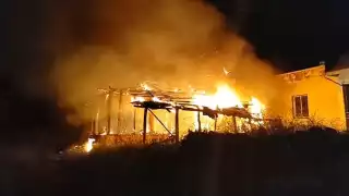 Se registran cuatro incendios casi al mismo tiempo en José María Morelos