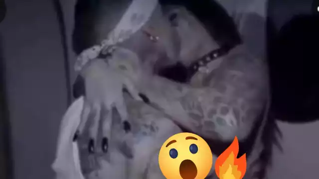 Santa Fe Klan y Karely Ruiz publican GRATIS su VIDEO ÍNTIMO