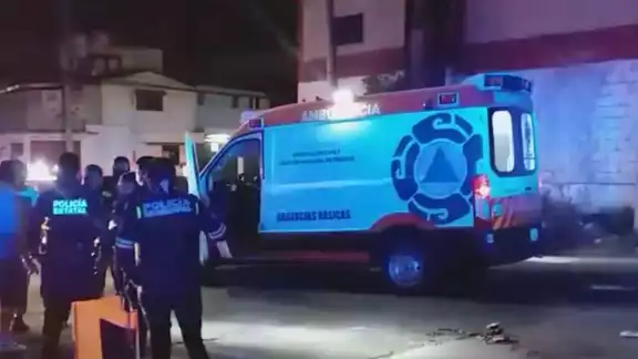 Desnudan y machetean a un ladrón en Puebla