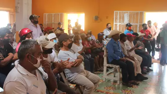El líder anunció que en asamblea ratificarán la retribución de los beneficiarios El líder anunció que en asamblea ratificarán la retribución de los beneficiarios