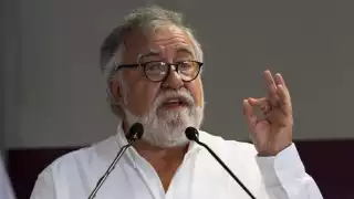 El subsecretario de Gobernación condenó la “lamentable filtración” de la información entregada a la FGR por la Comisión de Ayotzinapa