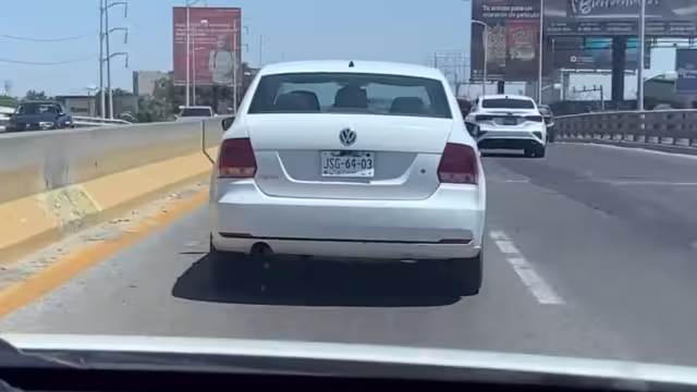 Quien grabó aseguró que intentó seguir al conductor, sin embargo, este logró darse la fuga