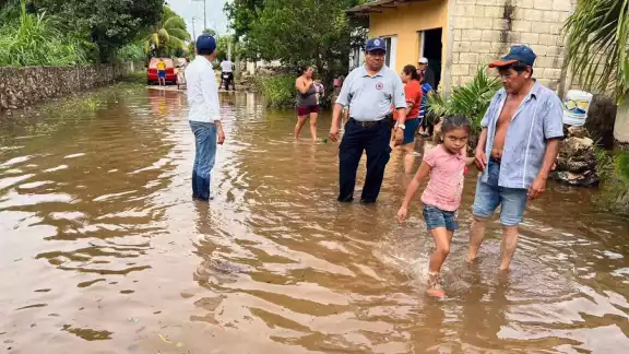 Los efectos de la tormenta Karl provocaron afectaciones severas para decenas de familias en Sotuta