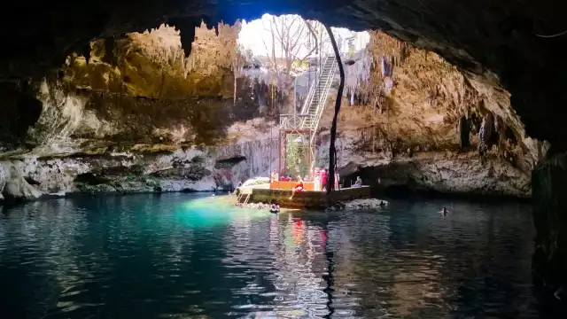 En la Península de Yucatán hay más de mil cenotes, pero sólo una cuarta parte han sido registrados