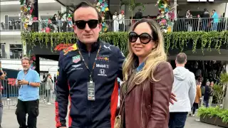 Mikel Arriola a su llegada al Autódromo Hermanos Rodríguez