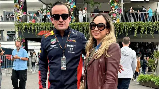 Mikel Arriola a su llegada al Autódromo Hermanos Rodríguez