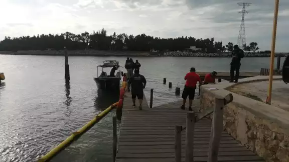 El cuerpo fue llevado al muelle del Parque de los Caídos El cuerpo fue llevado al muelle del Parque de los Caídos