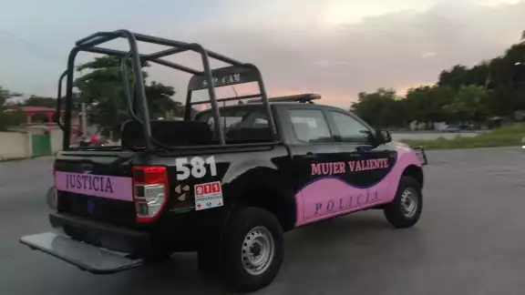 Las mujeres policías de la SSP Campeche pidieron mejores espacios para laborar durante el programa 'Mujer Valiente' Las mujeres policías de la SSP Campeche pidieron mejores espacios para laborar durante el programa 'Mujer Valiente'