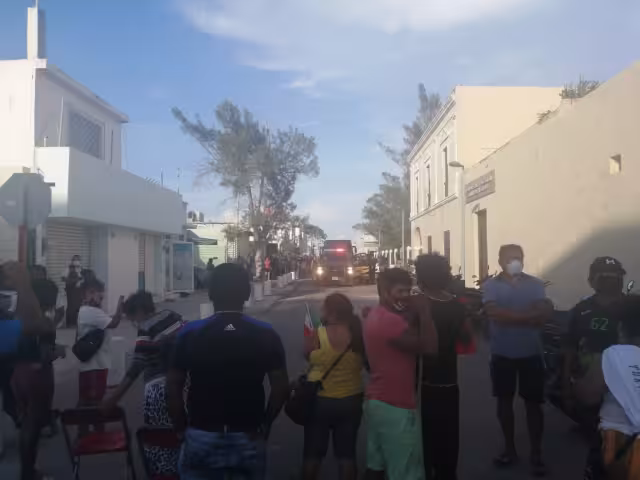 La molestia entre los pobladores surgió desde la madrugada del domingo