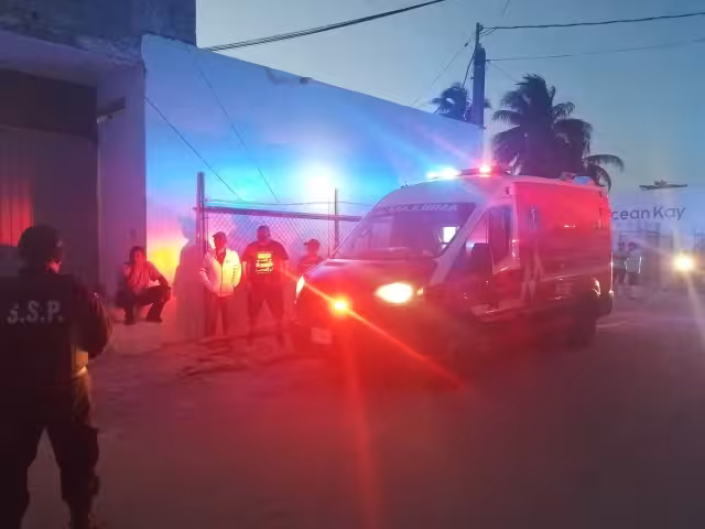 Una ambulancia acudió a auxiliar al hombre