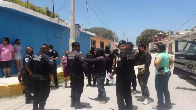 Los problemas se agravaron cuando la policía ameritó cerrar calles en todas sus direcciones