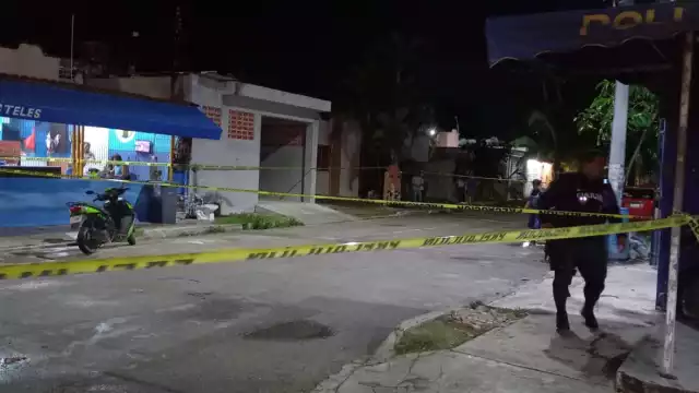 El atentado ocurrió frente a una coctelería ubicada en la avenidan Xel-Ha con calle Jamaica