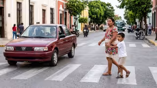 ¡Ojo, conductores! Esta es la multa por no respetar el paso peatonal en Yucatán