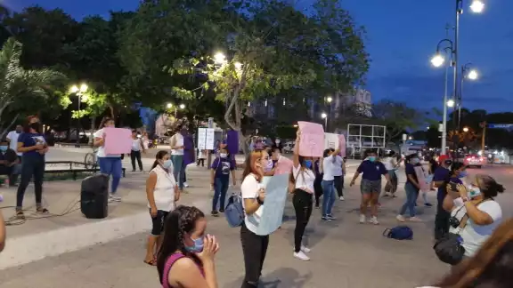 Desde el 16 de abril, las autoridades no han podido identificar ni determinar la causa de fallecimiento de una joven. Desde el 16 de abril, las autoridades no han podido identificar ni determinar la causa de fallecimiento de una joven.